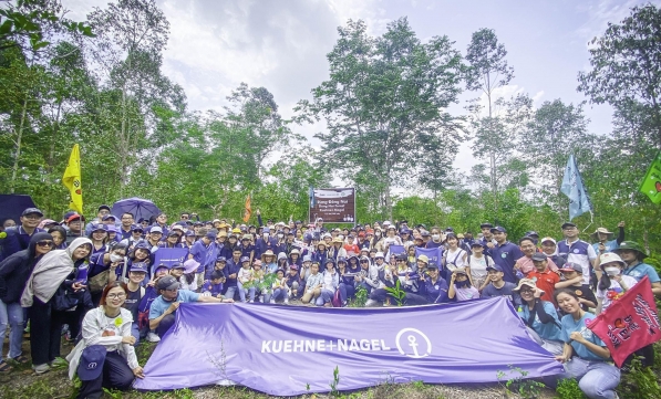 KUEHNE+NAGEL GẮN KẾT ĐỘI NGŨ QUA HOẠT ĐỘNG TRỒNG RỪNG ĐỒNG NAI ỨNG PHÓ VỚI BIẾN ĐỔI KHÍ HẬU